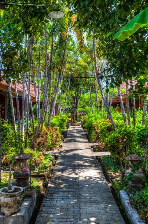 Hotel Angsoka Temukus Exterior foto
